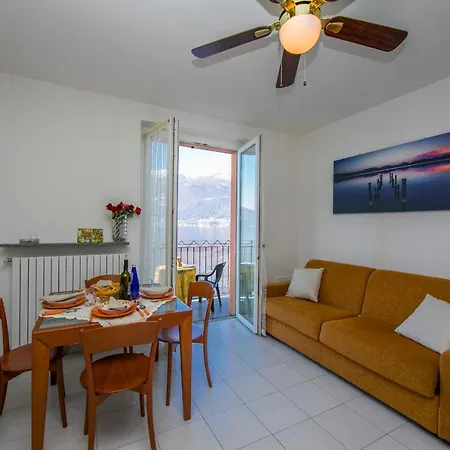 Sleeps 4 *