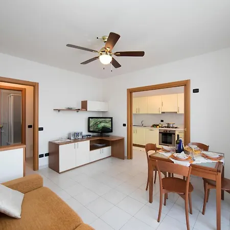 Sleeps 4 公寓 *